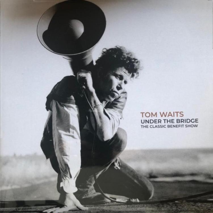 Knee - Tom Waits (Copy).jpg