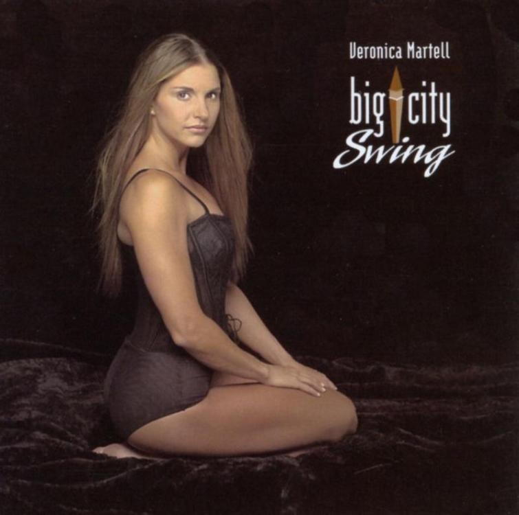 Knee - Veronica Martell Big City Swing (Copy).jpg