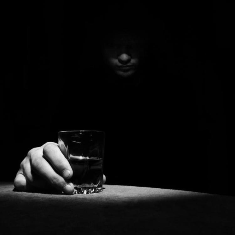 Alkohol - Various – Drinking At Midnight - Noir Doom Dark Jazz (Copy).jpg